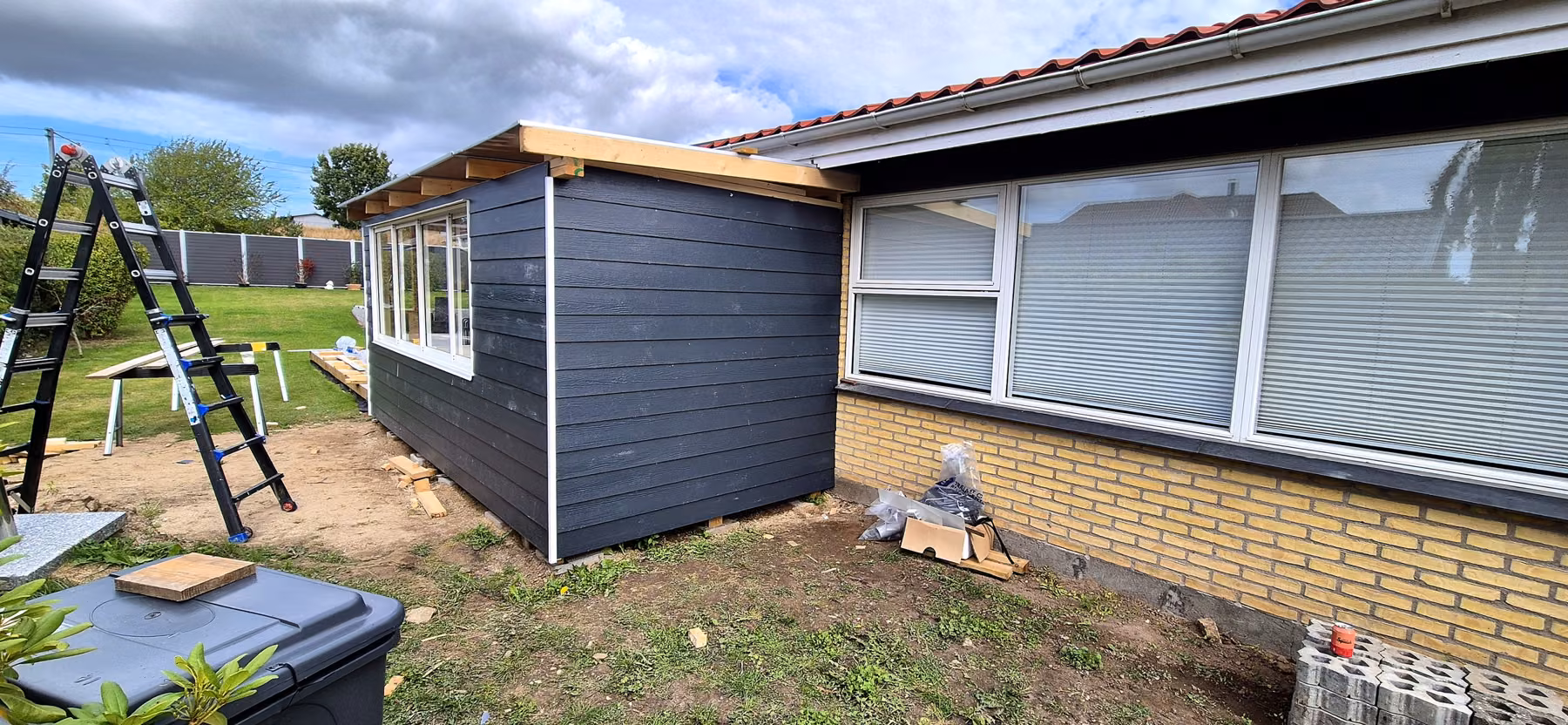 Den færdige udestue på ca. 25 m², Ølstykke